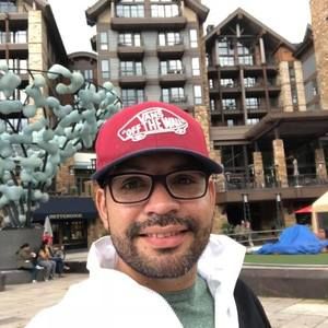 Meet your Posher, Gerardo